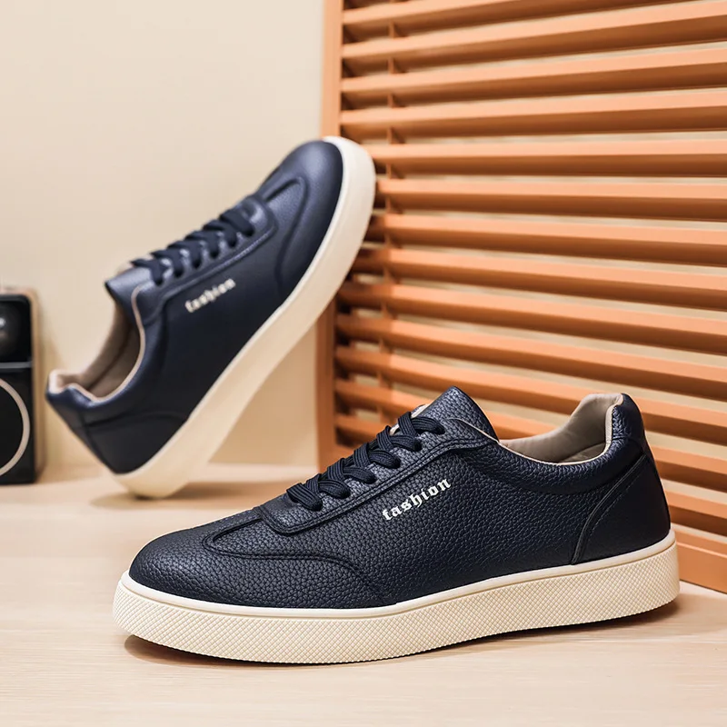 

Men's Lightweight Casual Shoes Trendy Versatile Fashionable Breathable Sports Board Shoes Lace-Up Comfortable