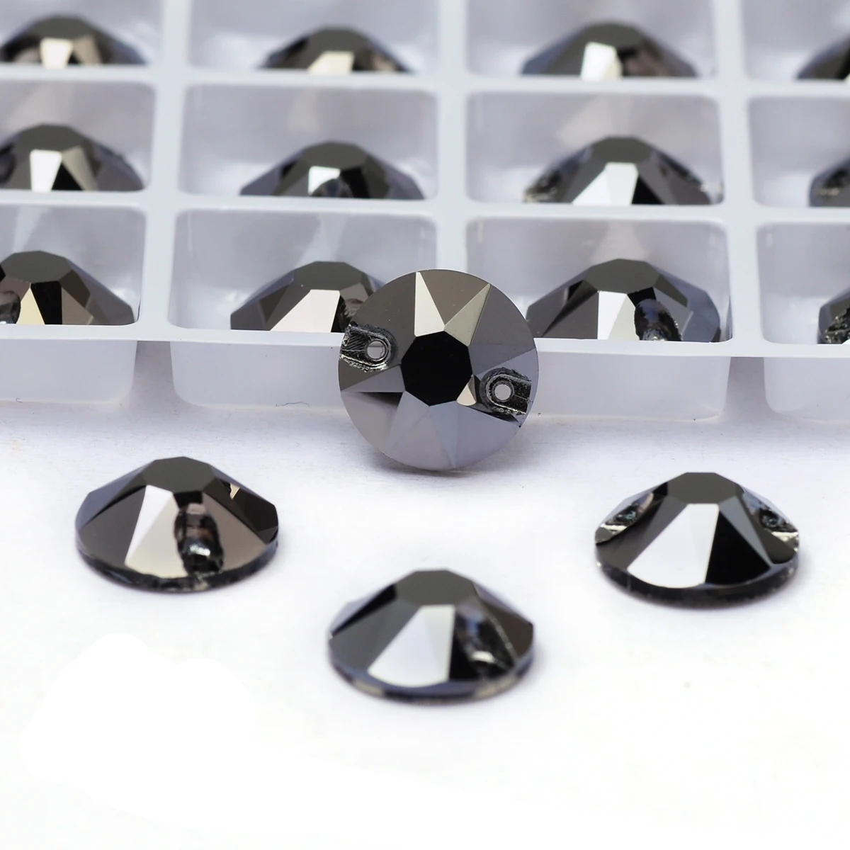 Jet Hematit K9 Glas Aufnähbare Strasssteine Kristallperlen Steine Strass-Applikationen für Hochzeitskleider DIY Kleidungsdekoration – Detail 4