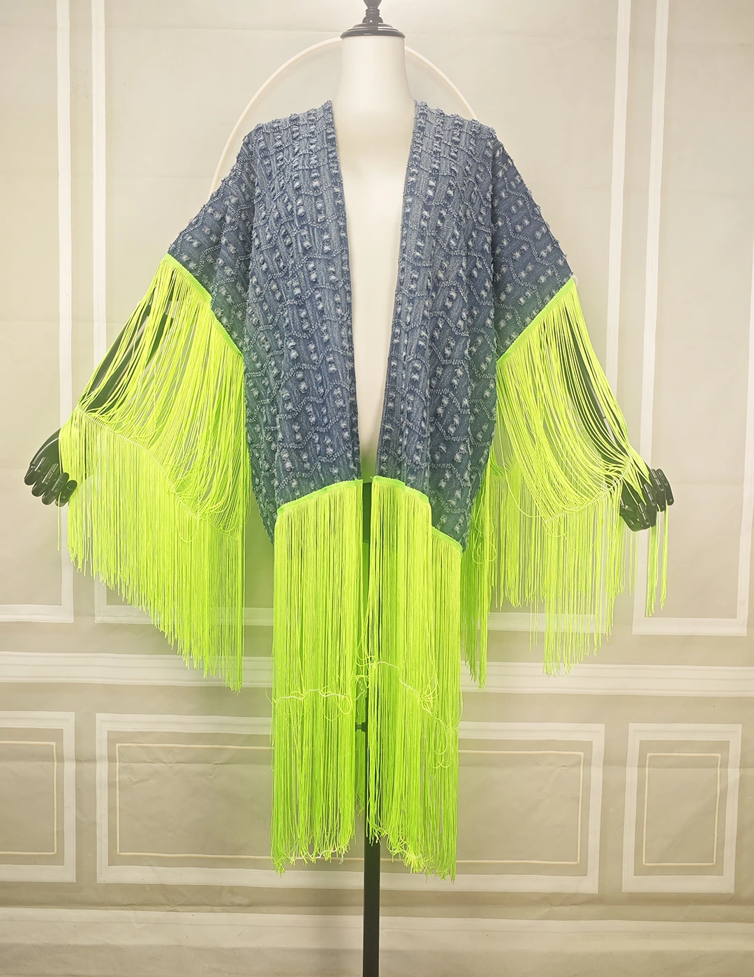 

Autumn Elegant Lady Evening Party Loose Tassel Denim Cardigans Causal Luxury Style Quality Kimonos Beach Wear Sexy Duster Coat