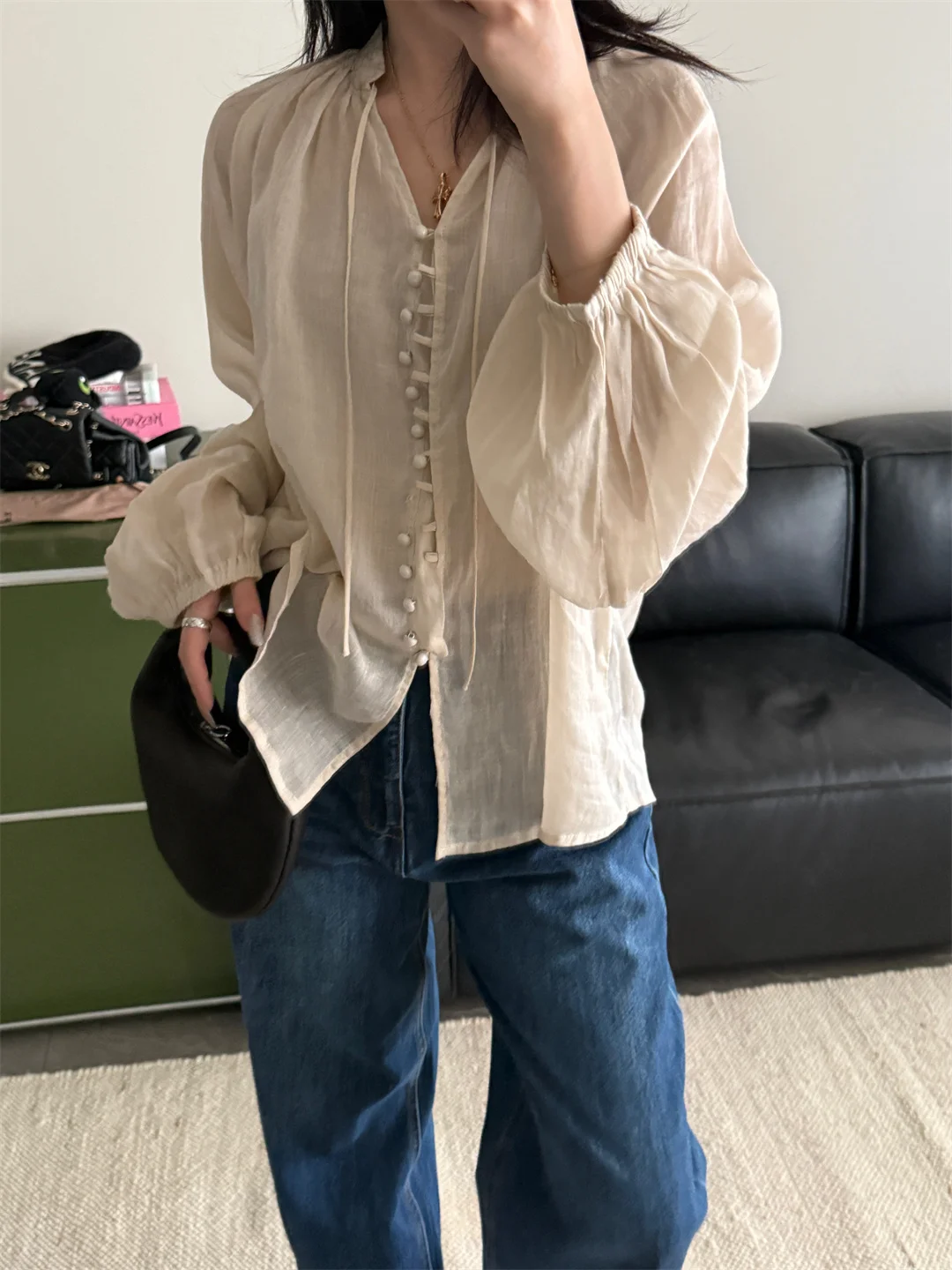 

INE Новинка ранней осени: Ретро-футболка из 100% льна с V-образным вырезом, на пуговицах, двухцветная, солнцезащитная, приятная к коже, дышащая