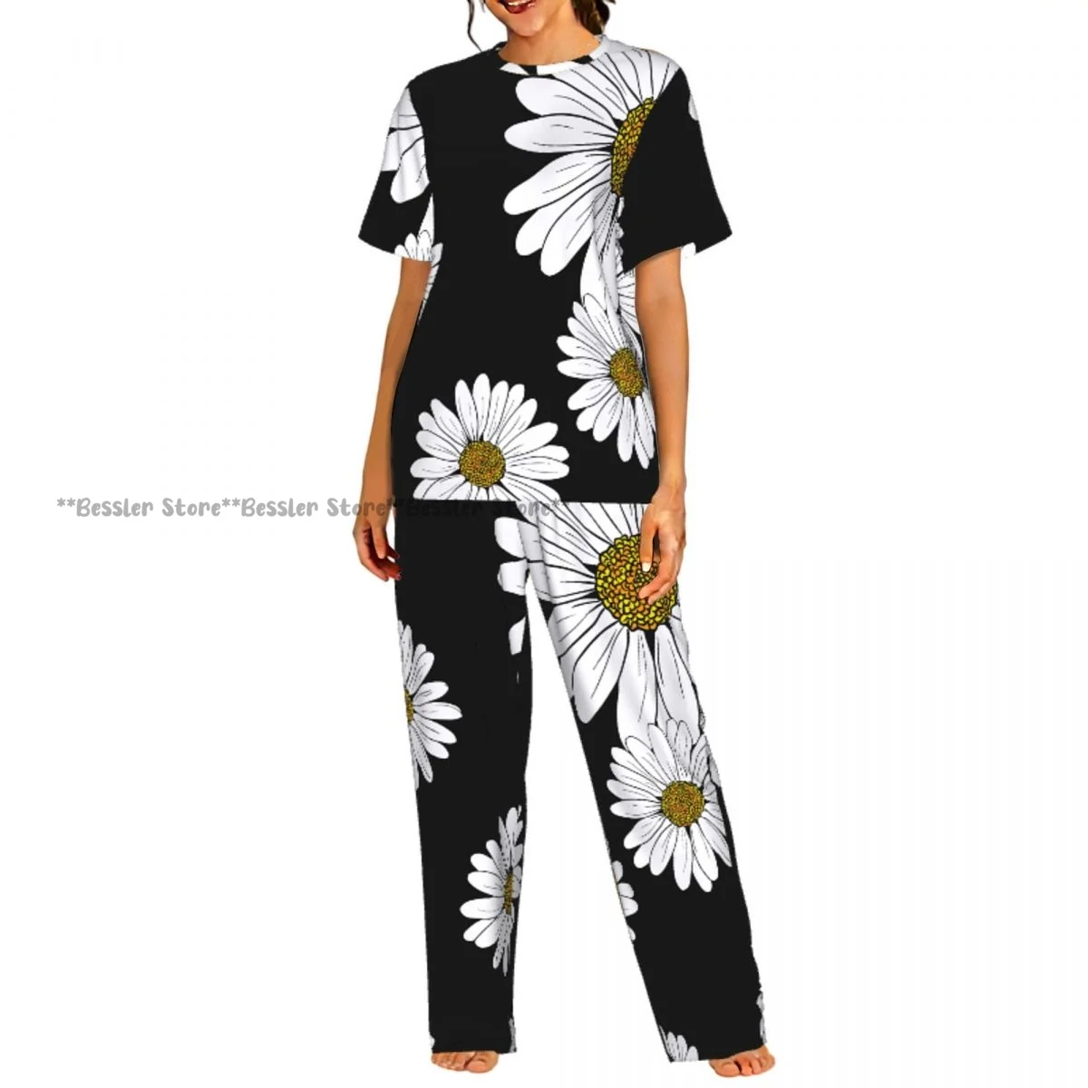 

Daisy Floral Pajamas Set Short-sleeved Women Home Clothing
