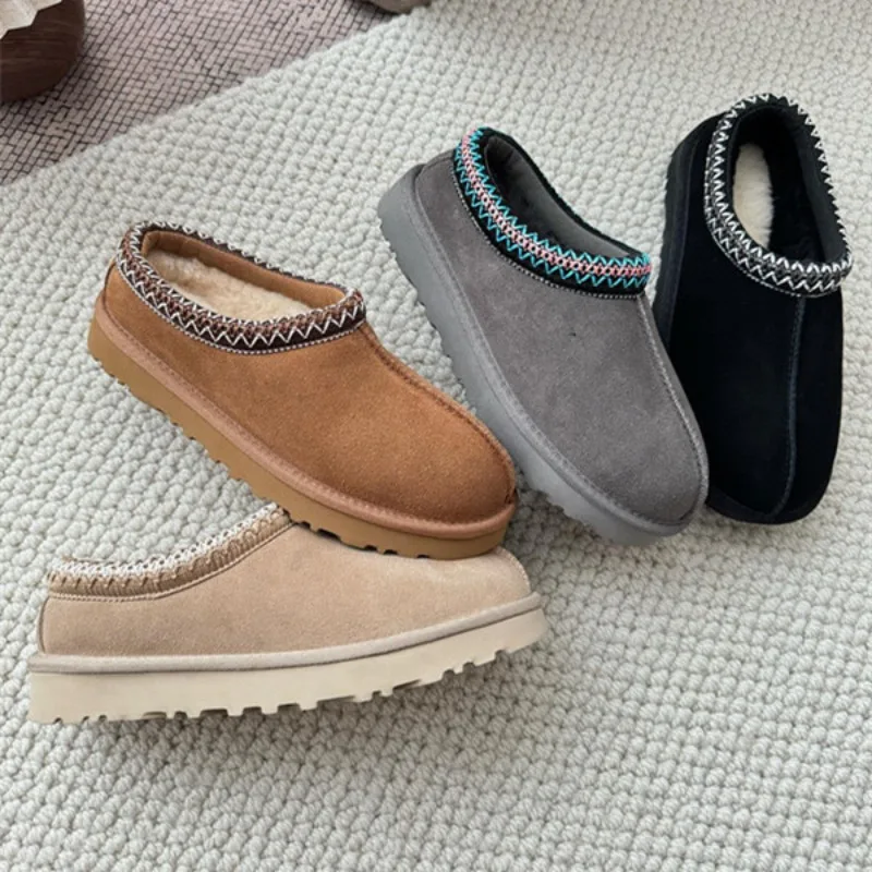Hot selling thick soled snow boots, women's fur integrated cotton slippers with plush anti slip cotton boots