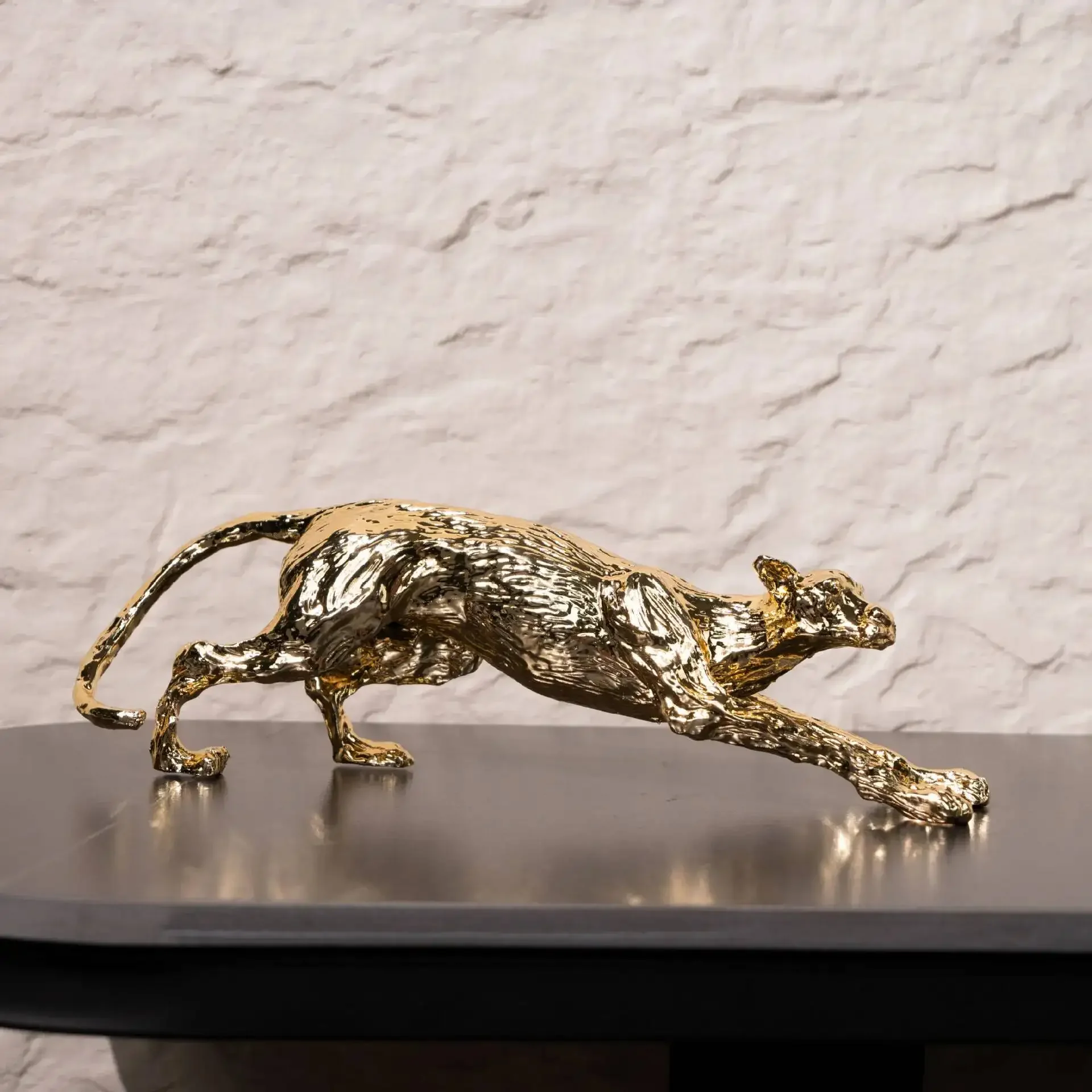 Abstract Metal Leopard Simulated Animal Ornaments Golden Leopard Cheetah Decorative Figurines Home Decoration Accessories