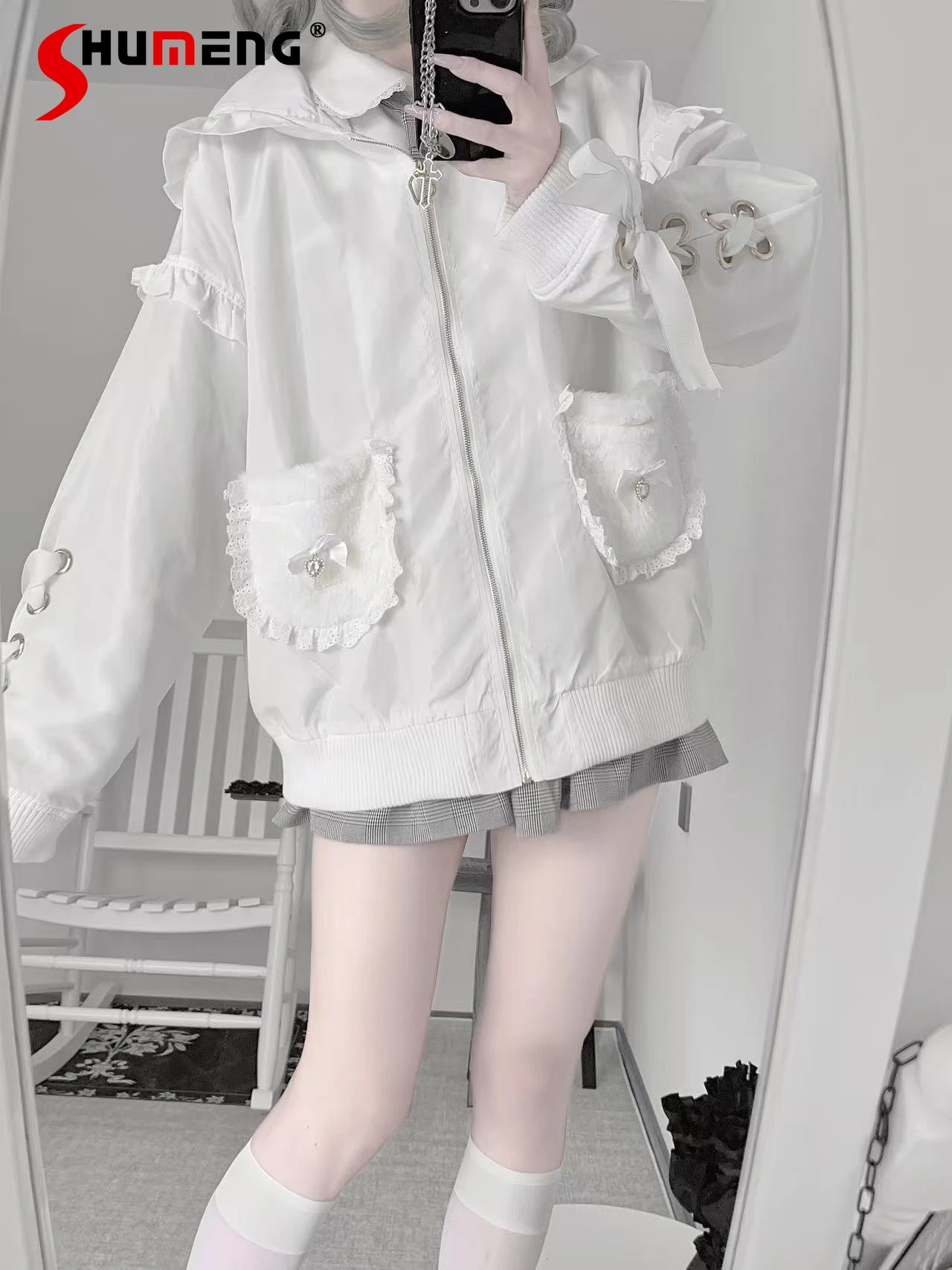 Damska bluza z kapturem w stylu japońskim, z uszami królika, chroniąca przed słońcem, sznurowana, z długim rękawem, koronkową kokardą, kieszeniami i zamkiem błyskawicznym, produkcja masowa.