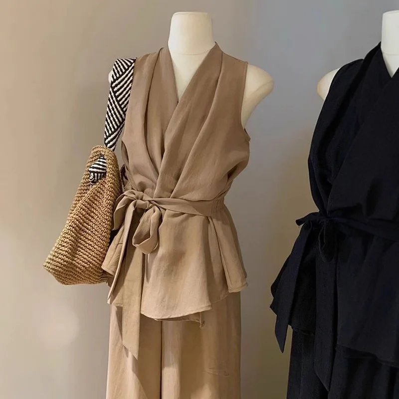 A New Summer Set for Women Featuring French Irregular V-neck Cross-necked Halter Top and Wide-leg Trousers Is Trendy Fashionable