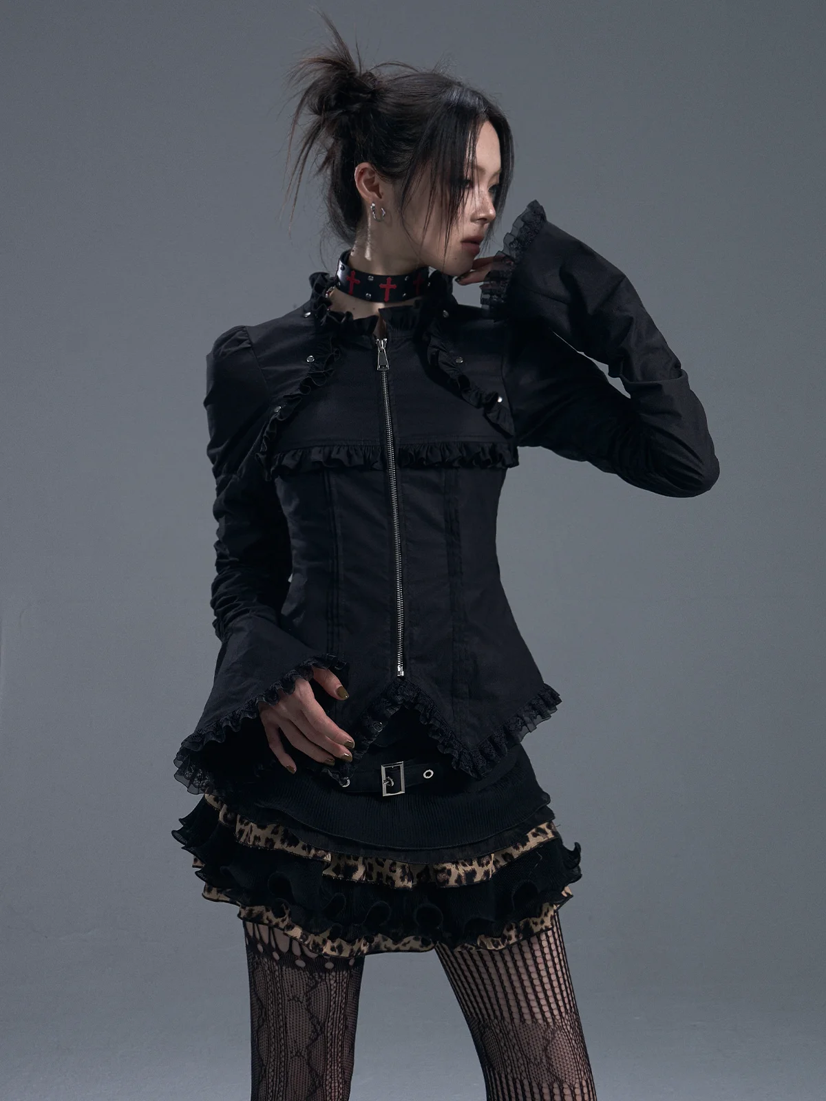 

Gothic Revival Women's irt Lace Trimmed Bell Sve Slim Fit Cotton Long Sve Zipper Closure Original Design Top