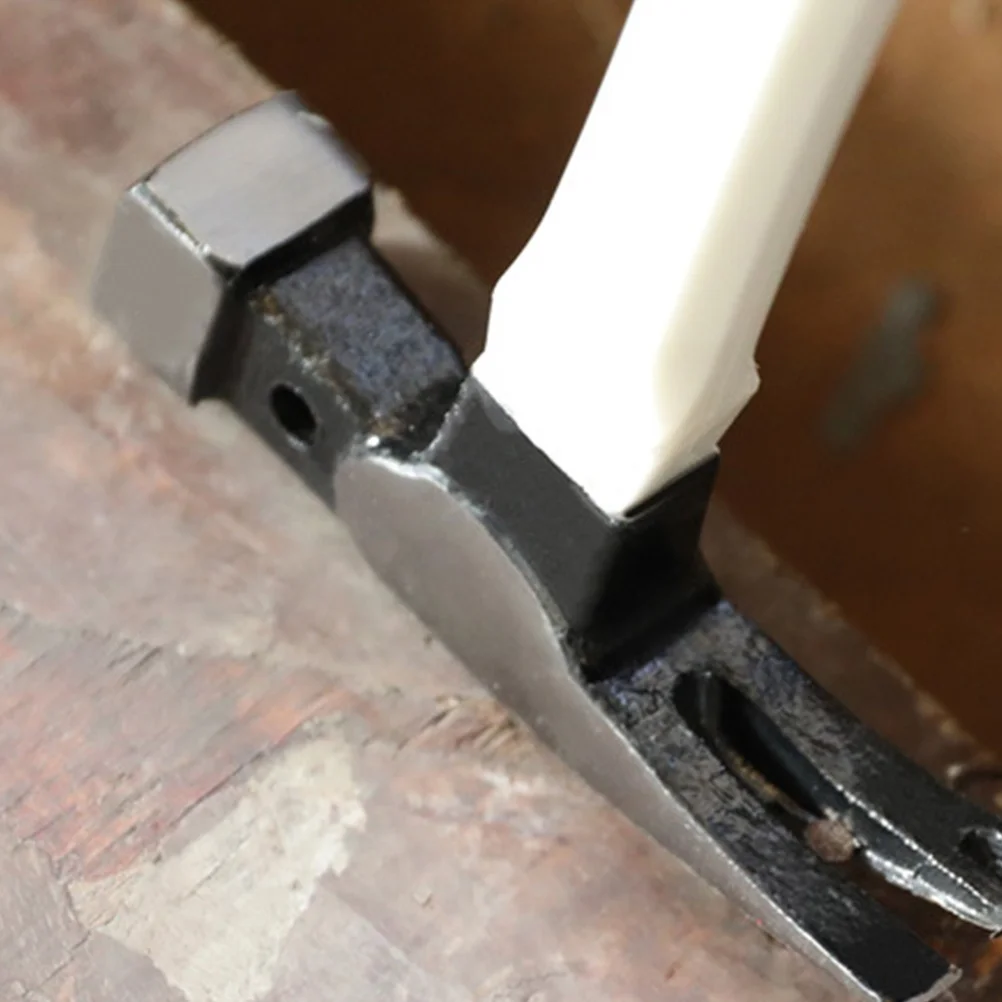 

Integrated Claw Hammer Professional Non-Slip Lightweight Carpenter Home Repair Multi-Purpose Nailing Claw Hammer