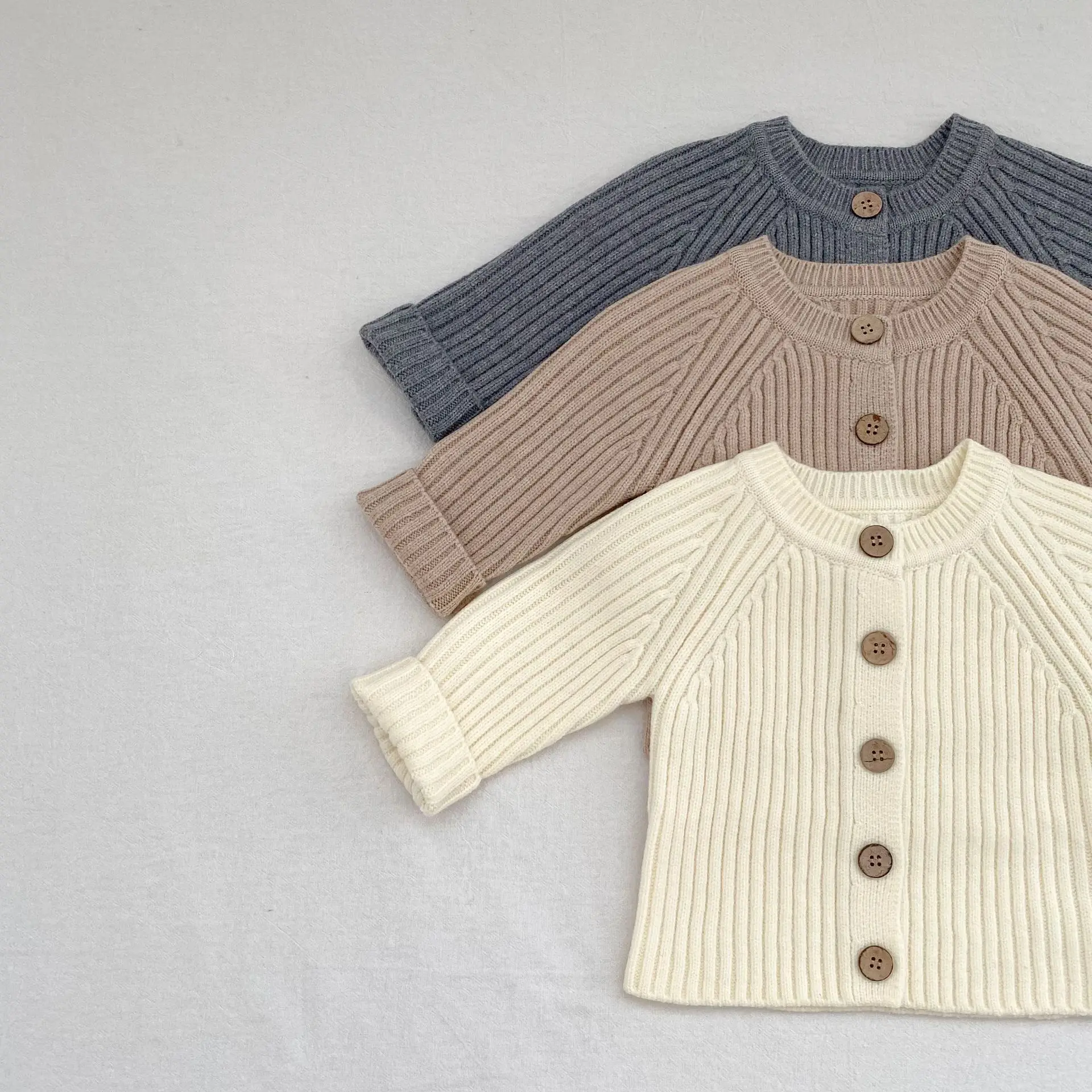 Cárdigan de punto acanalado Unisex para bebé recién nacido, suéter de Color sólido, chaqueta, traje de punto infantil para 0-24 meses, otoño 2025