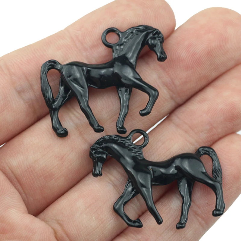 2022 Newest 5 Pieces/Lot 31mm*26mm Gun Black 3D Horse Pendants Charm For Jewelry Making