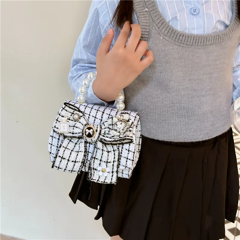 Nuevo bolso de mano con perlas para niños, accesorios para vestido de princesa, monedero pequeño, bolso cruzado para niña, Mini bolso con cadena