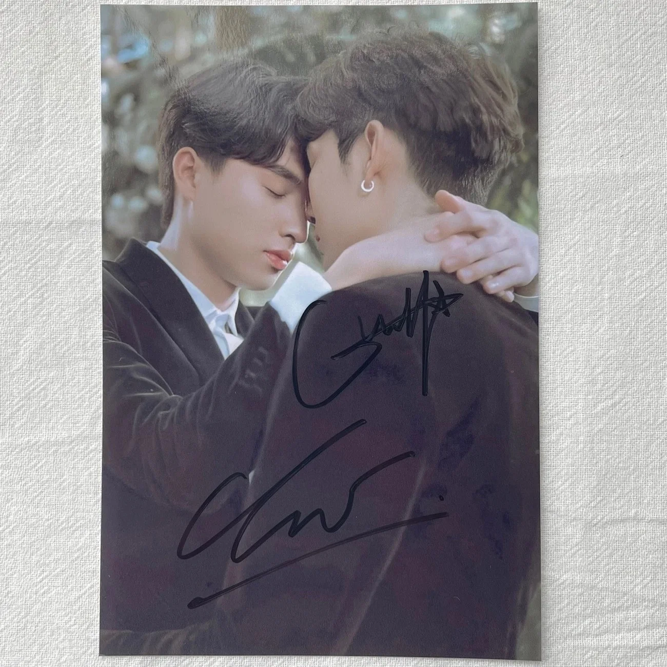 Mewgulf Poster Autographed Photos Thai TV Drama Live with Love Murphy's Law  Drama Stills Promotional Poster Signature Picture