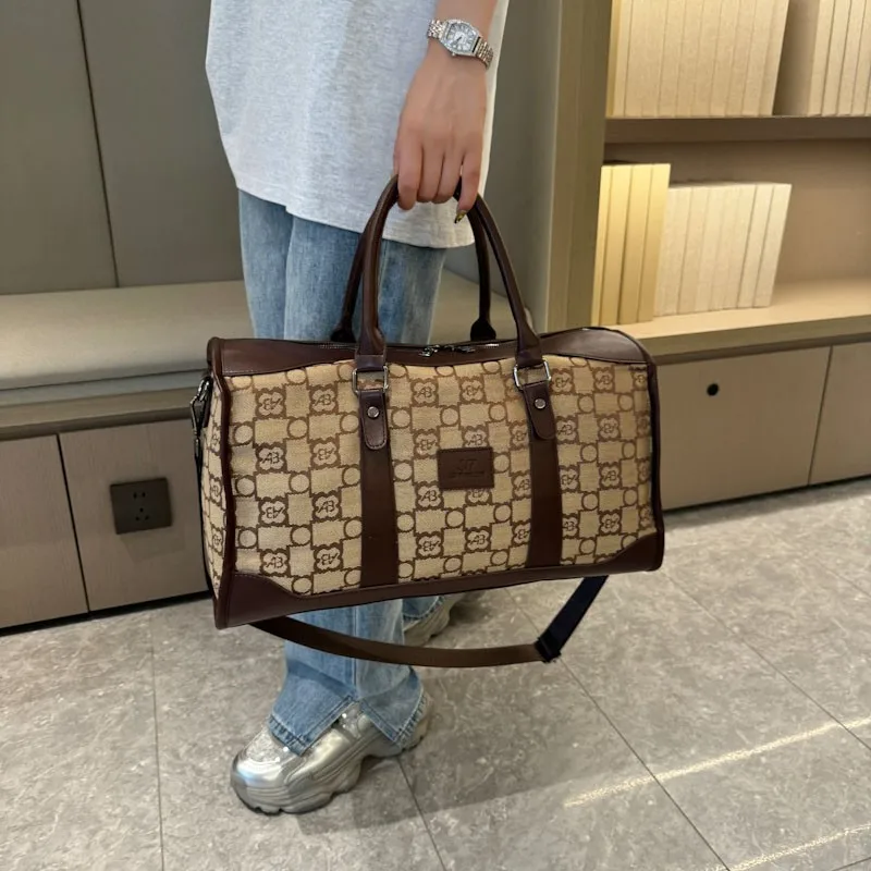 Casual large capacity letter leather women's handbag travel bag duffle fitness bag designer luxury bag sac de voyage bolsa coach