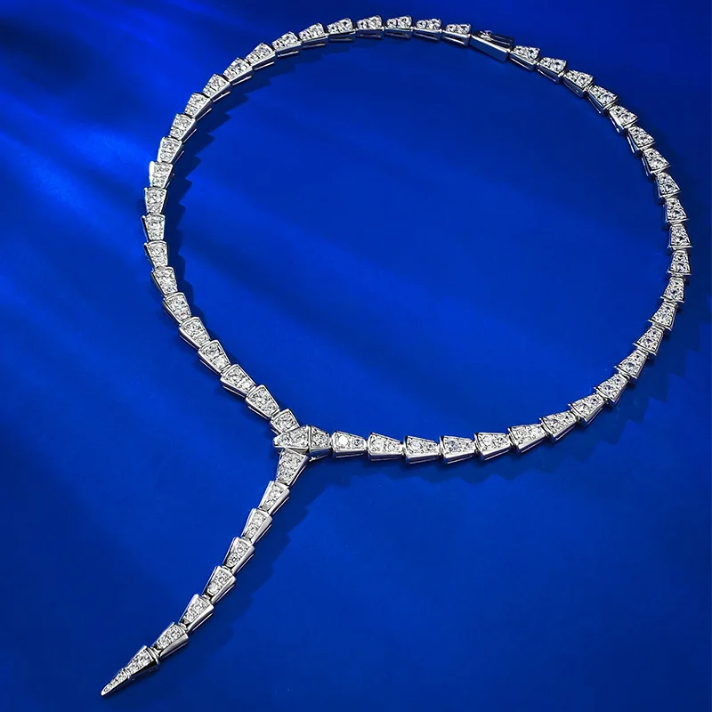 

Live Streaming New Product S925 Silver Luxury Inlaid with Diamond Snake Shaped High-end Personalized Necklace