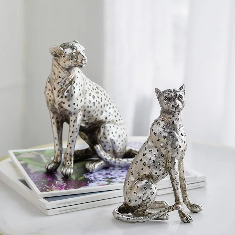 Resin Simulation Animal Sculpture Cheetah Leopard Silver Panther Decorative Figurines Home Decoration Accessories Handicraft