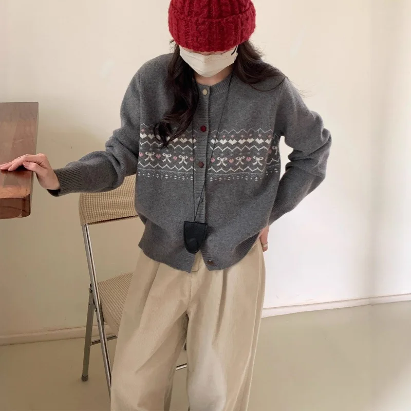 

Retro Knitted Cardigan Women's 2025 Autumn and Winter New Style Loose Soft and Comfortable Casual Women's Sweater