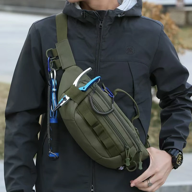 新しいメンズ多機能ウエストバッグアウトドアランニング迷彩クロスボディ戦術チェストバッグハイキングや登山用