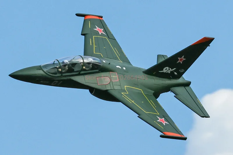 Freewing modelo Yak-130 70mm motor único jato asa fixa montado modelo de aeronave novo revestimento verde 6s kit/ppm brinquedo presente