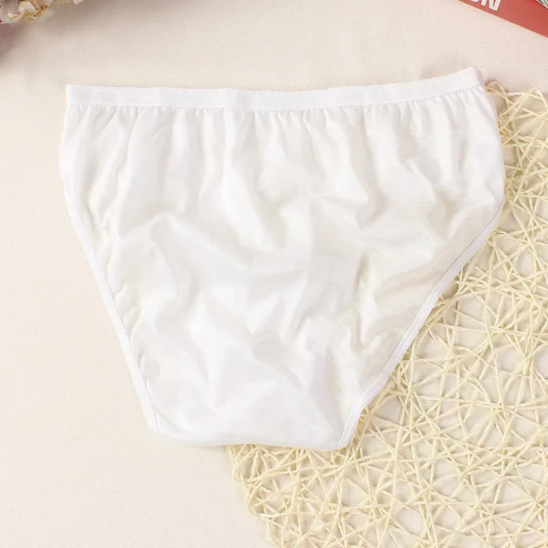50PCS/Package Man Travel Portable Disposable Cotton Briefs Panties Underwear White Trips Hotel Wash-Free Breathable Briefs