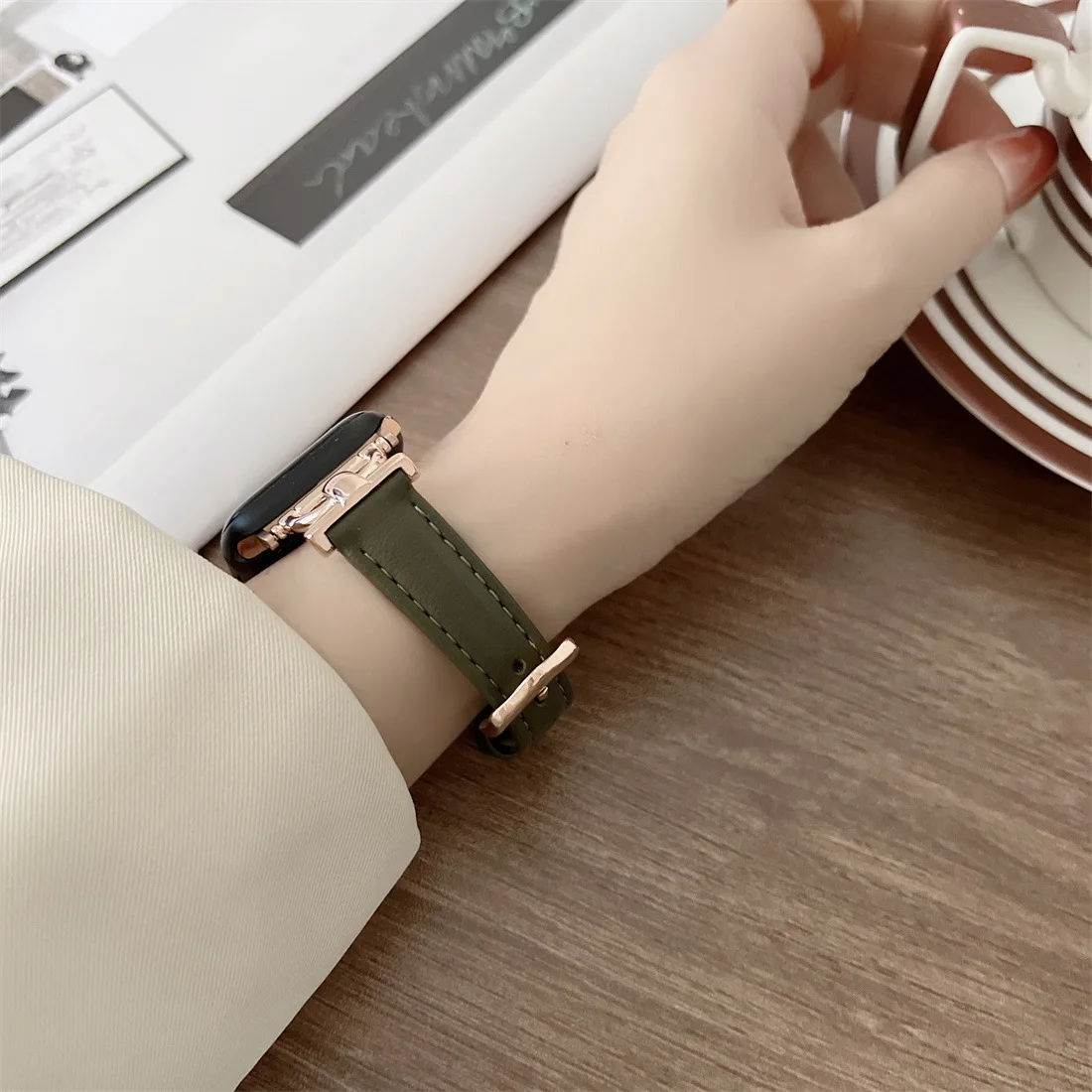 For Apple 56789 Generation Watch Wristband Apple Watch se Elegant Ladies Plain Leather Strap