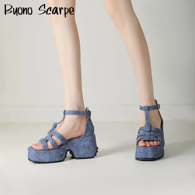 الرجعية روما نمط الدنيم المفتوحة تو سميكة وحيد منصة حذاء بكعب سميك النساء الصنادل حجم كبير مشبك حزام جديد الغربية حذاء كاجوال