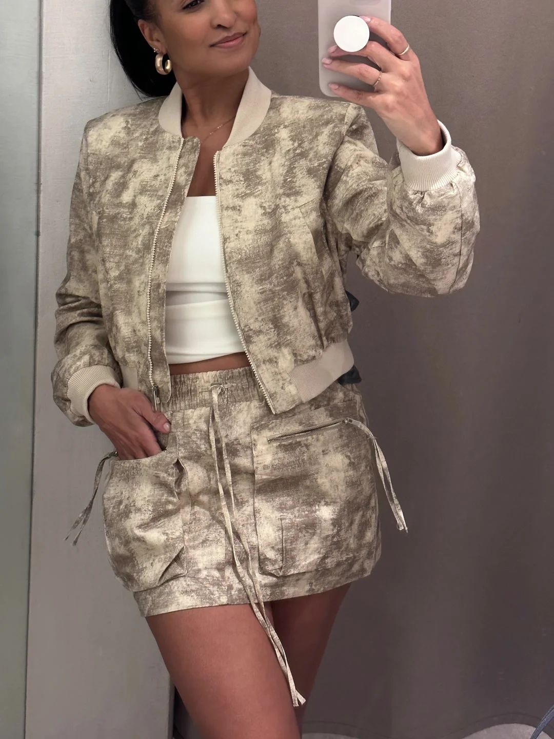 

Женский осенний винтажный шикарный женский костюм с принтом и круглым вырезом, карманы на молнии, куртка с длинными рукавами, тонкие карманы, комплекты мини-юбки