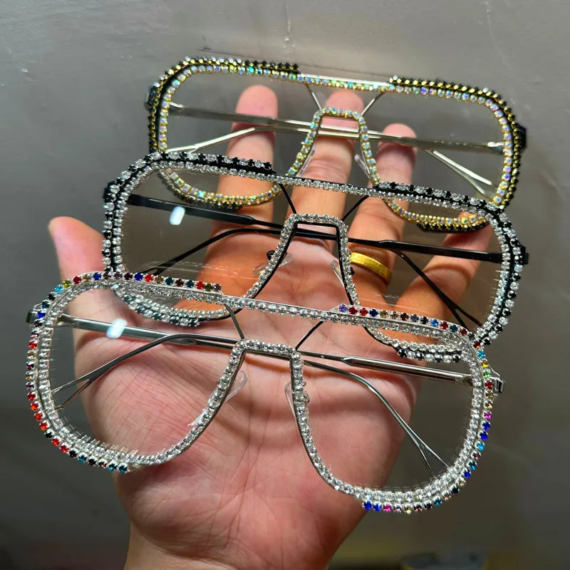 Diamanten-Sonnenbrille für Damen 2026 – Neue luxuriöse Strass-Sonnenbrille, einzigartige handgefertigte modische Einteiler-Sonnenbrille für Frauen, übergroße Brillen – Detail 4