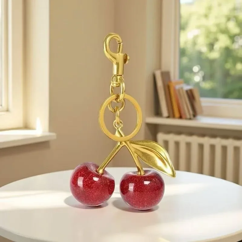 

European and American fashion cherry keychains are exquisite with high-end cherry bag pendants