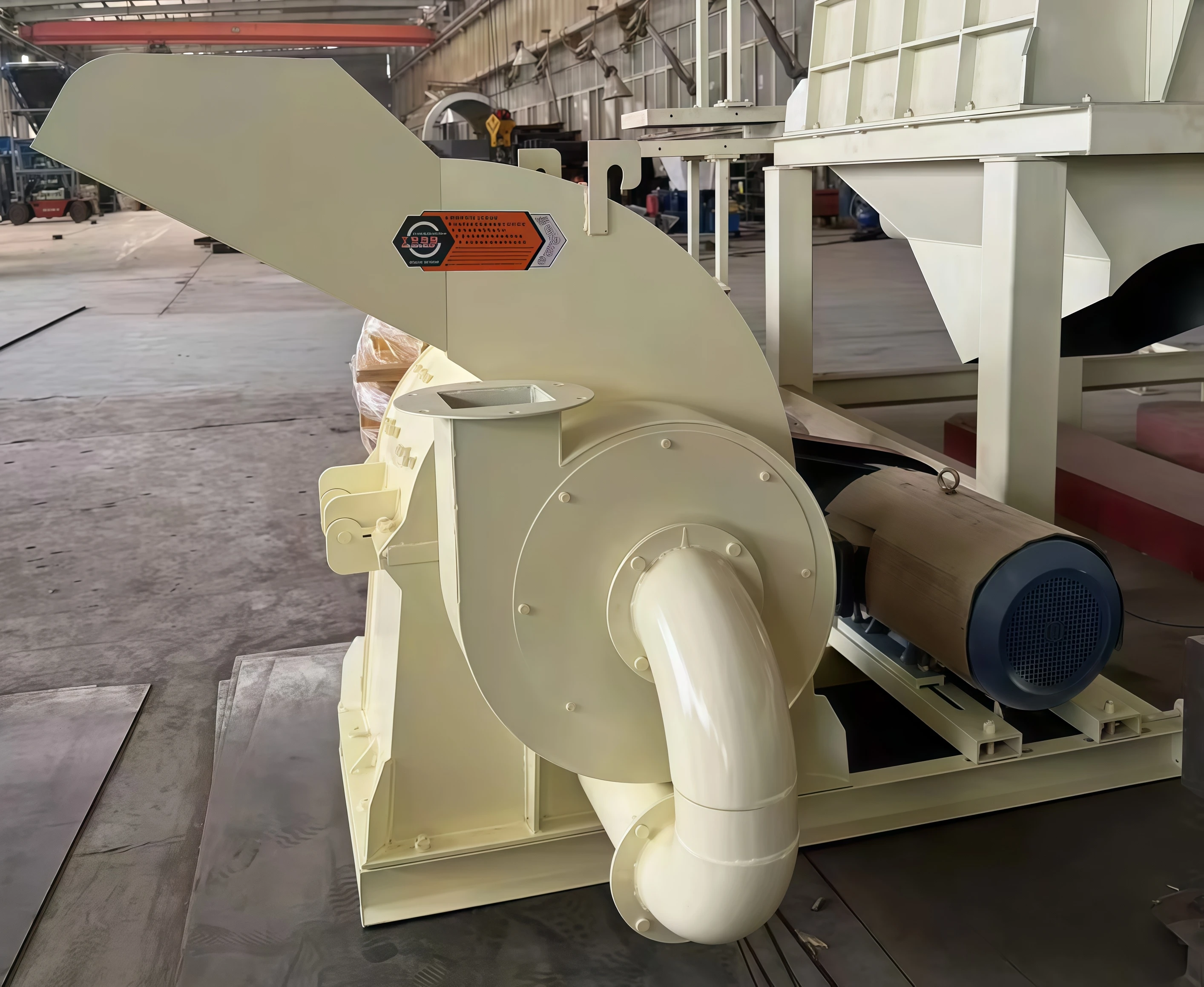 Mobile All-Purpose Wood Shredder In-Stock Supply Produces Wood Chips Adjustable Granularity For Landscaping