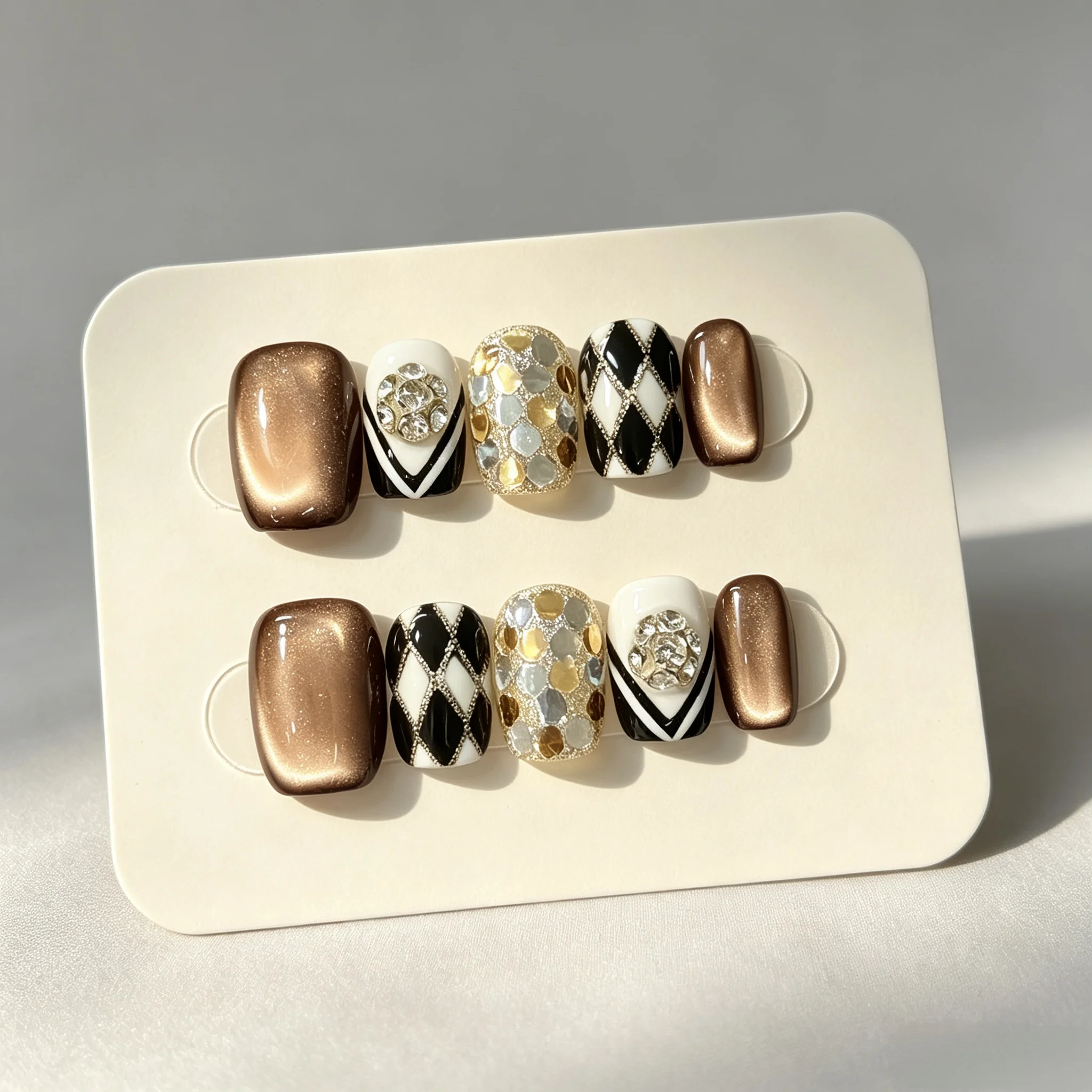10pcs Brown Cat‑eye Handmade Press On Nails Rhinestone Diamond Plaid Gold Sequins Fake Nail Short Square False Nail for Women