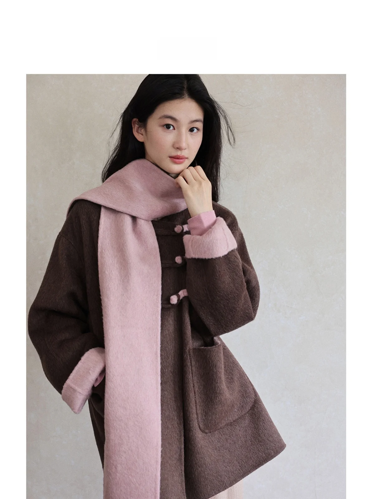 

Шерстяное пальто Ele: высокая теплостойкость, приятное к коже, 100% шерсть, комфортная посадка, винтажный стиль, длинный рукав, цветное