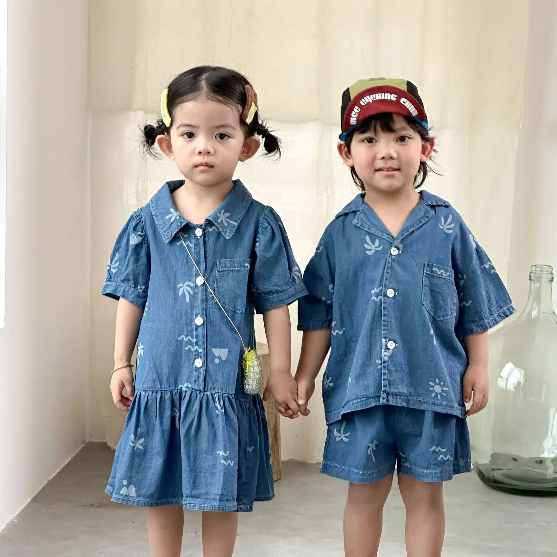 

2026 Summer New Children Fashion Denim Clothes Set Boys Shirts Shorts 2pcs Suit Girls Lapel Casual Dress Brother Sister Outfits