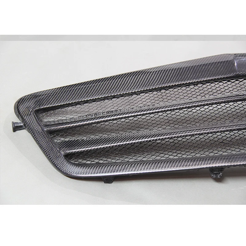 Suitable for 2010-2013 E grade W212 carbon fiber mesh front grille.