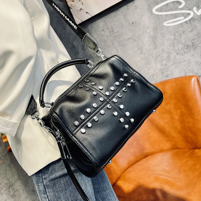 Rivet Real Leather Bags for Women Luxury Brand Handbags Boston Sheepskin Tote Bag Brand Female Shoulder Sac Sling Side Bags