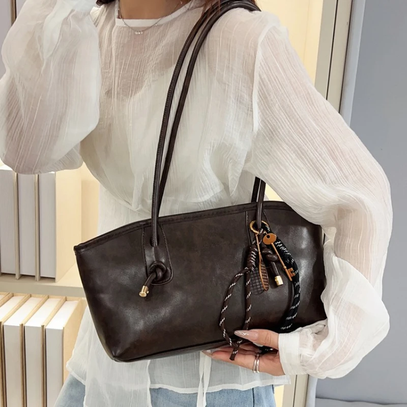 

PU Leather Shoulder Bag for Women Y2K Simple Fashion Girl Handbag Large Capacity Female Crossbody Bag SolidColor Retro Tote Bags