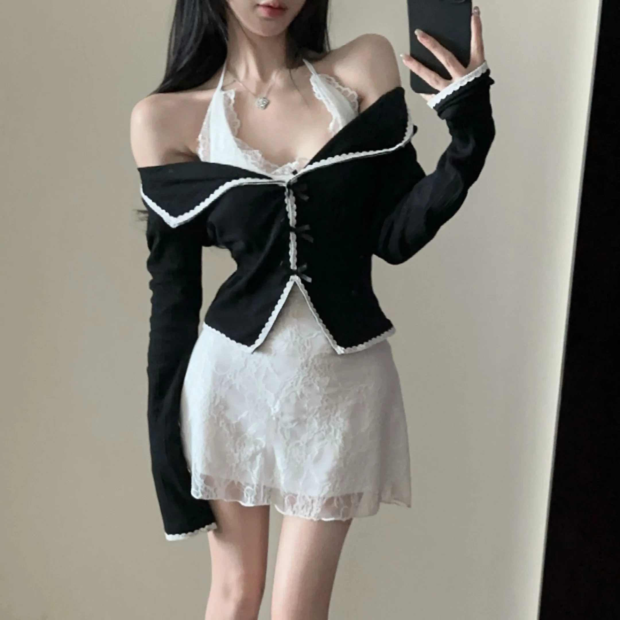 甘いレースのトリムが施されたドット柄のノットトップとツーピースセット、レディースファッション、秋冬のシックなロングスリーブ、ワンショルダー