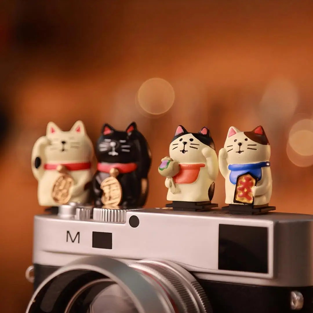 Cute Cats Universal Hot Shoe Cover for Leica Q2 Q3 Fuji X100V X-T5 Sony ZV-1 ZV-E10 Canon EOS R5 Nikon Z5 Camera Accessories
