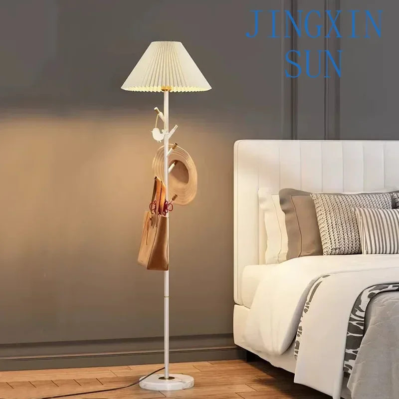 Nordic Floor Lamp Fashionable Modern Family Iiving Room Bedroom Creativity LED Decorative Standing Light