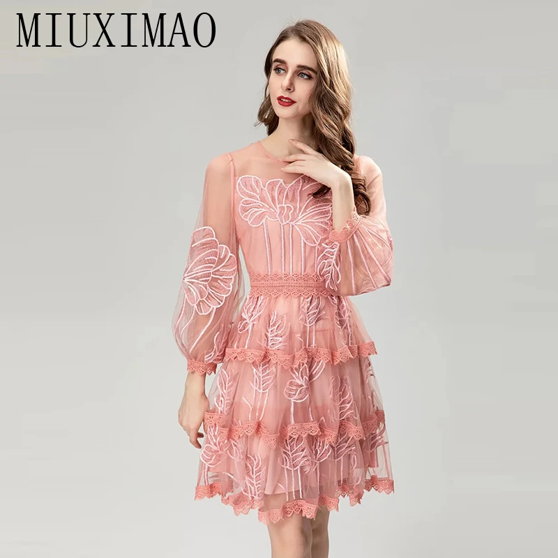 

MIUXIMAO 2023 High Quality Spring Elegant Dress Cake Dress Gauze Embroidered Fashion Mini Dress Women Vestide