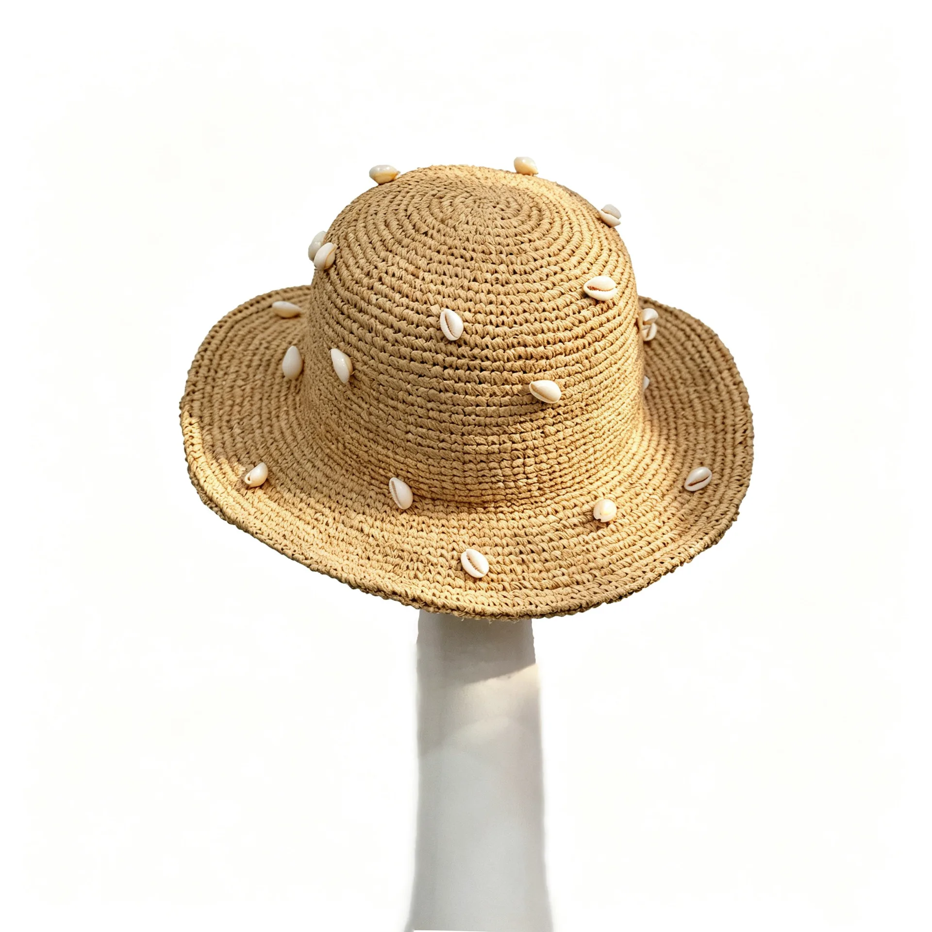 2026 Summer New Design Hand-Woven Straw Hat  Women's Shell Decorated With Short Brim Sun Fisherman Hat Vacation and Beach Use