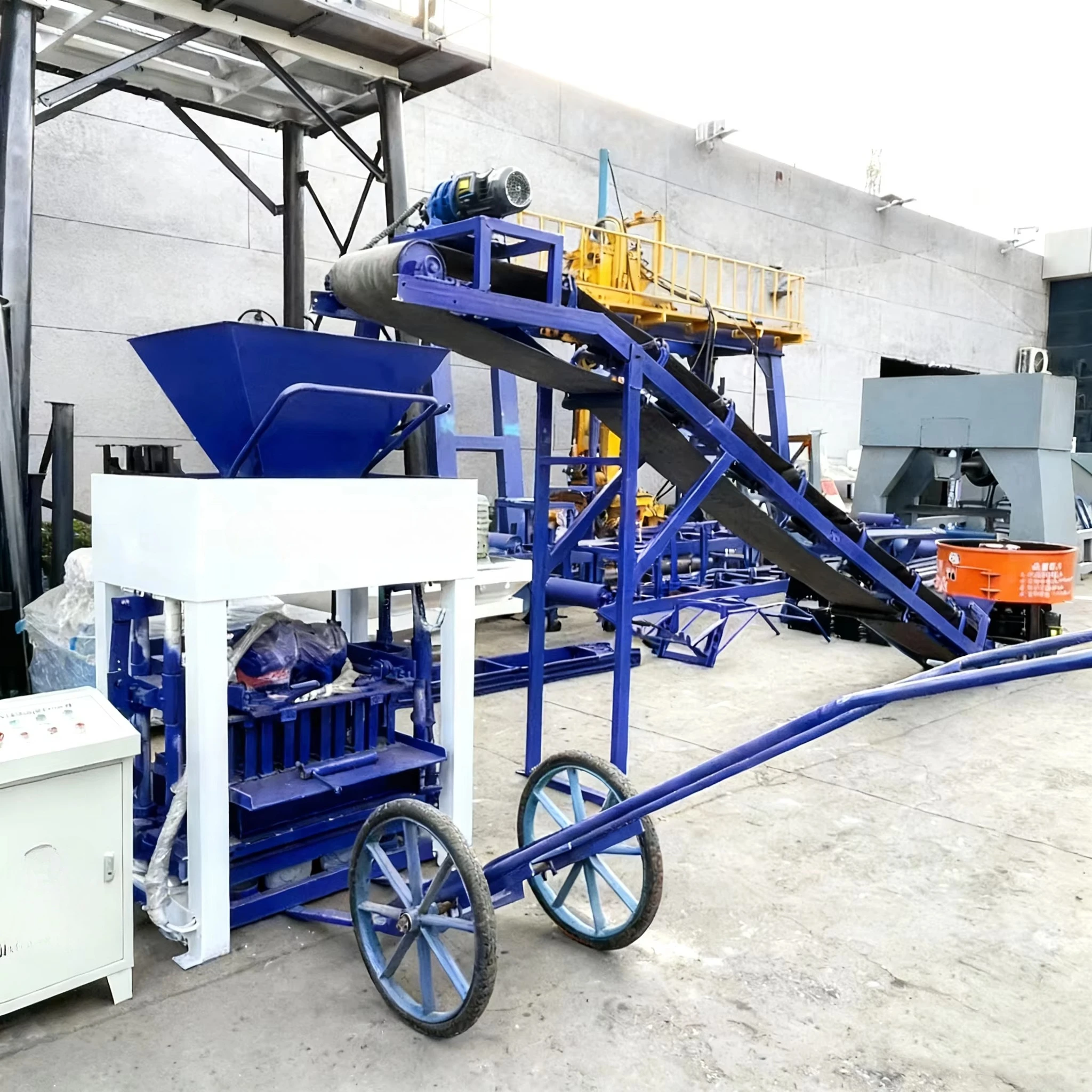 Heavy Duty Fully Automatic Electric Block Machine With Multi Mould System For Versatile Production Of Various Brick Shapes