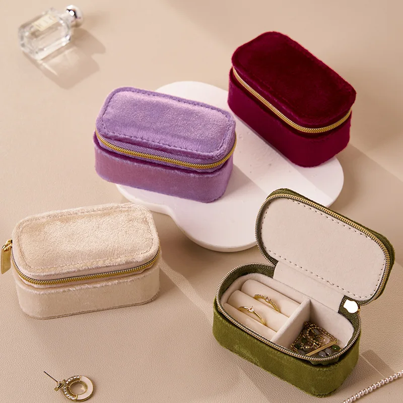 French jewelry storage box Small portable travel jewelry jewelry storage box Suitable for stud earrings rings storage