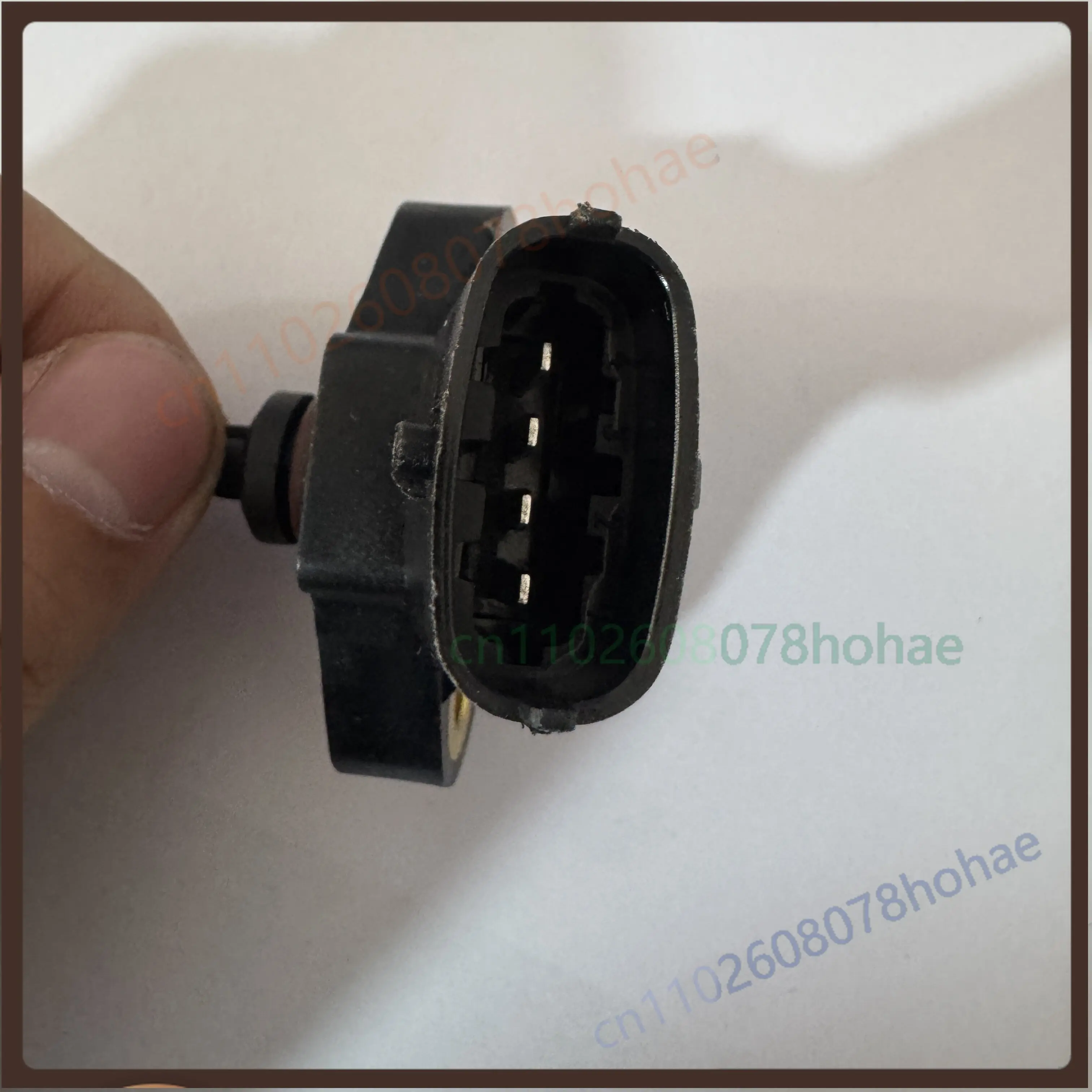 For Weichai WP Engine Oil Pressure Temperature Level Sensor 0281002953 612600090460 Truck Replacement Parts