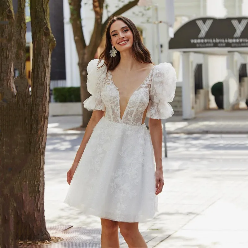 Simple Mini A-Line Wedding Dress Spaghetti Straps Lace Appliques Detachable Short Sleeve Pleat Sexy V-Neck Backless Customized