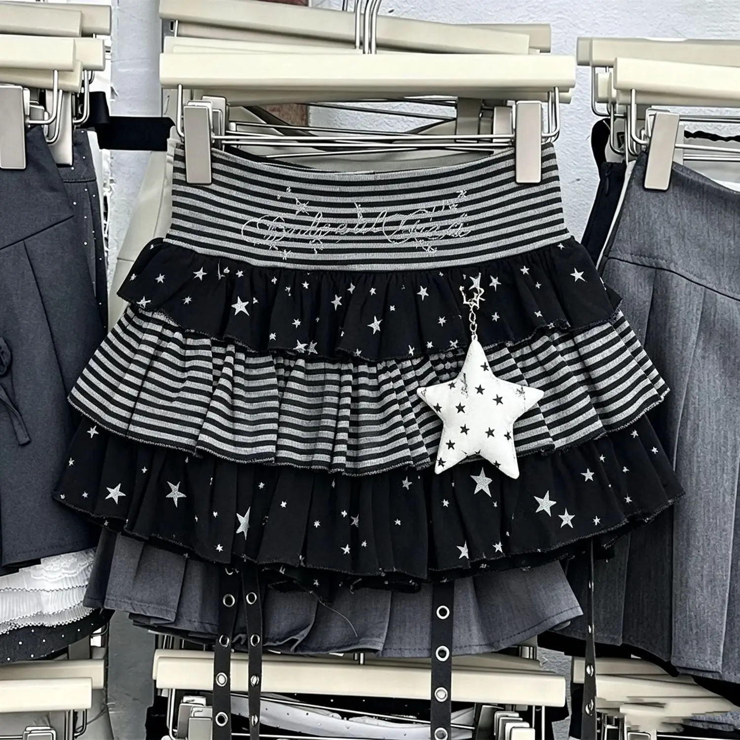 2000S Vintage Striped Patchwork Y2K Pleated Skirts Women Harajuku Y2k Lolita Mini Skirt High Waist Streetwear Cake Skirts Chic