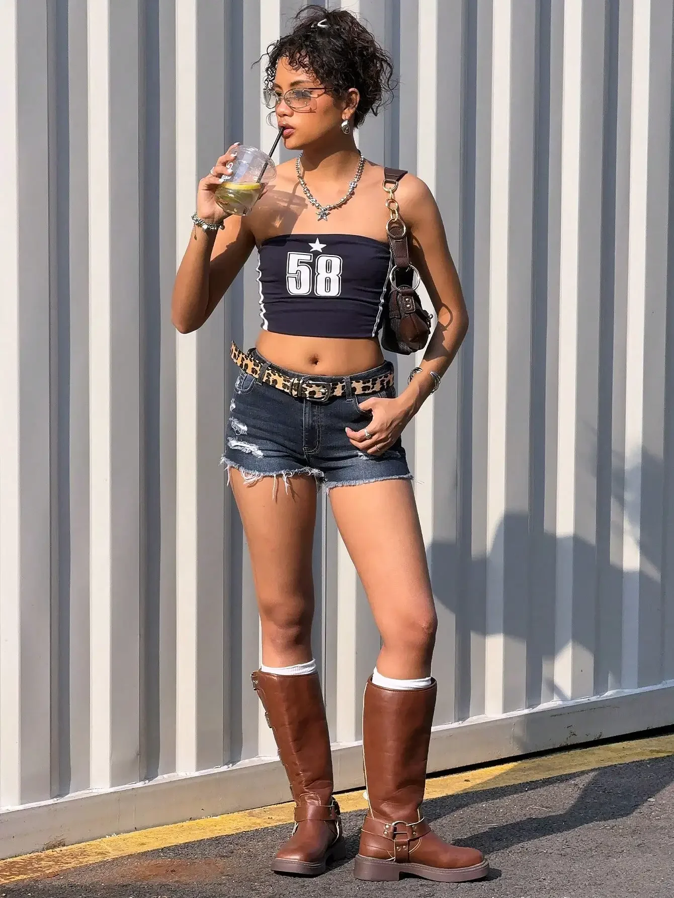 

Джинсовые шорты с низкой талией, рваные, с необработанным краем, для летнего уличного стиля