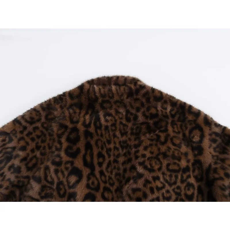 TRAF ZR Snow Parka Faux Fur Padded Coat Leopard Print Cropped Parkas Warm Woman Winter Coats Elegant Luxury Women\'s Coat