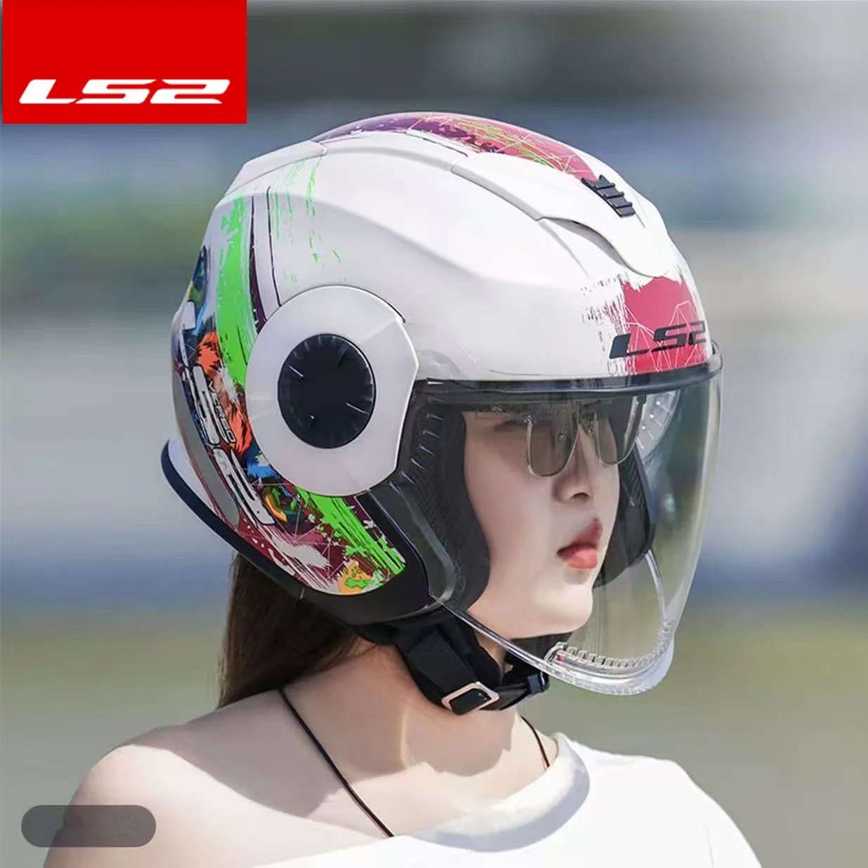anime with a black motorcycle helmets characters 10 Most Iconic Helmets In Anime