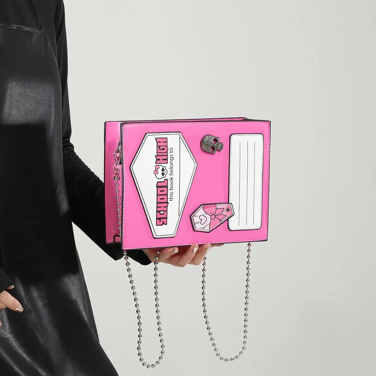 

Women's Bag New Creative Trendy Cool Street Chain Crossbody Bag Trendy Versatile Small Square Bag