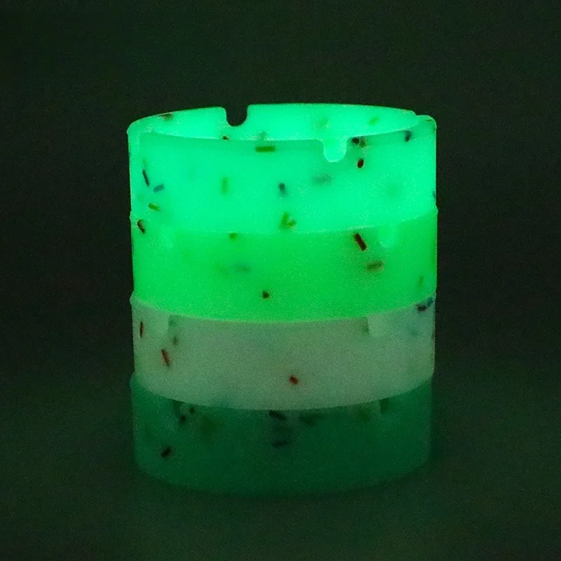Silicone Luminous Ashtray Men Smoke Cup Car Round Ashtray Candy Color Fluorescent Smoking Accessory Creative For Women