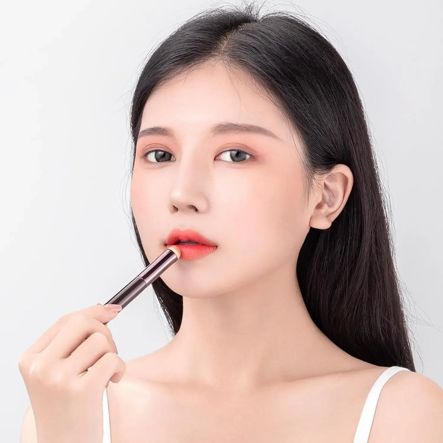 Venta al por mayor Pincel de labios Corrector Pincel multifuncional Aplicador Pinceles de labios Pincel de maquillaje de lápiz labial